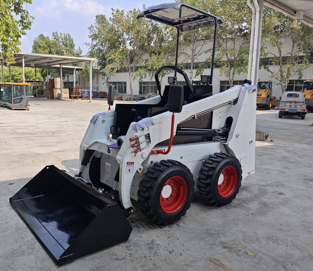 山東奔馬(SDBM)輪胎式滑移裝載機(jī)BM50